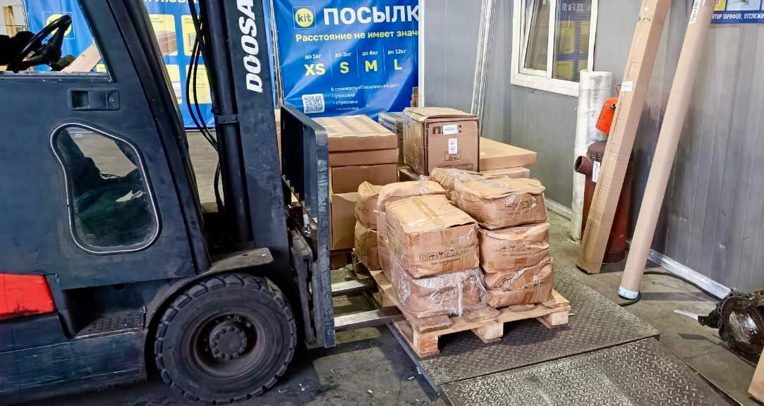 А кто проводит выходной субботний зимний день  на складе?) это волонтеры БФ ZOV Чувашия!